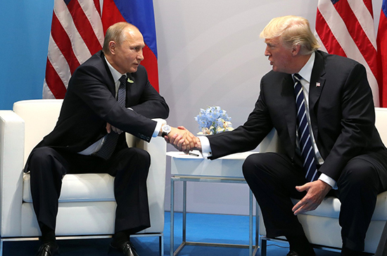 Трамп поблагодарил Путина за выдворение американских дипломатов из России