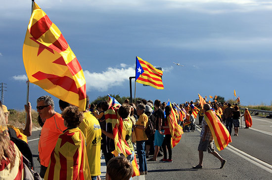 Каталонский парламент обсудит вопрос независимости 26 октября