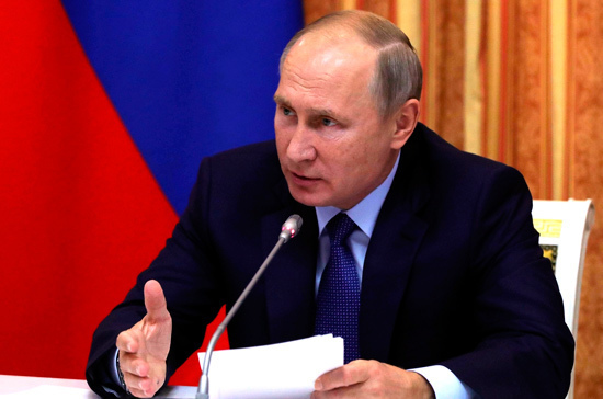 Путин открыл свой предвыборный штаб