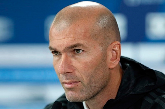 Зидан ушёл с поста главного тренера футбольного клуба Реал