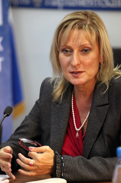 Инна Святенко: Мы не обязаны предоставлять нелегальным мигрантам комфортные условия проживания в лагерях