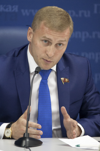 Владислав Юдин: Нужно мотивировать граждан сортировать отходы