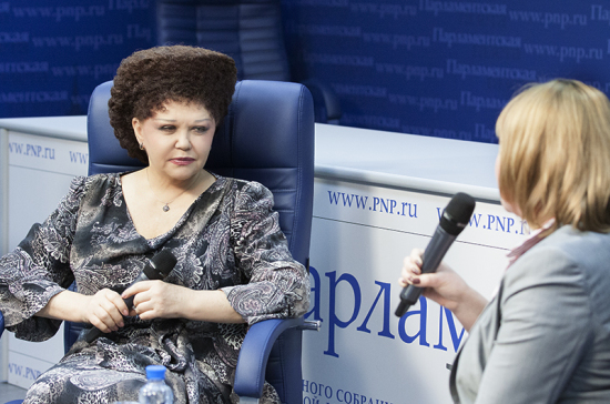 Валентина Петренко: Должна появиться новая структура, которая будет работать на муниципальном уровне и знать ситуацию в семье