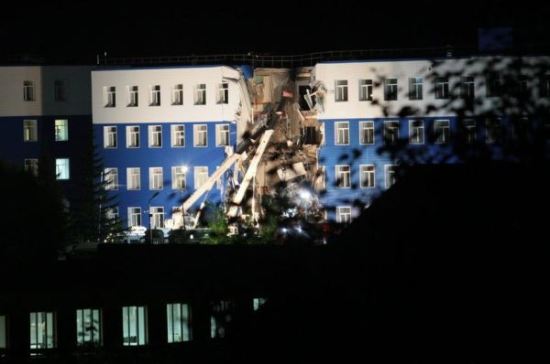 Казарма под Омском рухнула из-за отсутствия инженерного контроля — эксперт