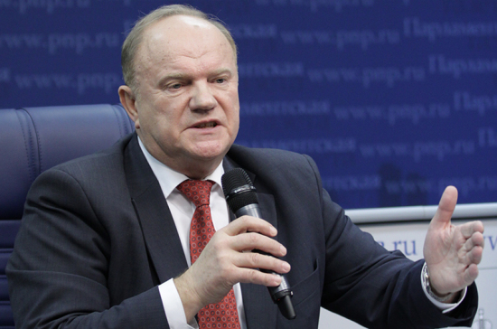 Геннадий Зюганов: Сегодня вопрос заключается не в происходящем на Майдане, а в нашем геополитическом выживании