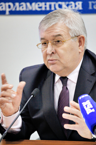 Александр Дегтярёв