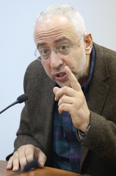 Николай Сванидзе: Качество учителя гораздо важнее качества учебника, по которому он работает