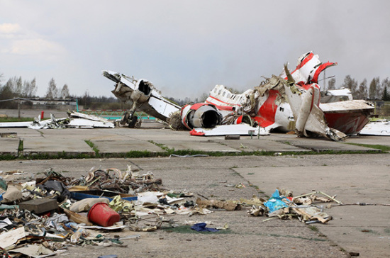 «Фантаст» из сейма распустил небылицы о гибели Качиньского