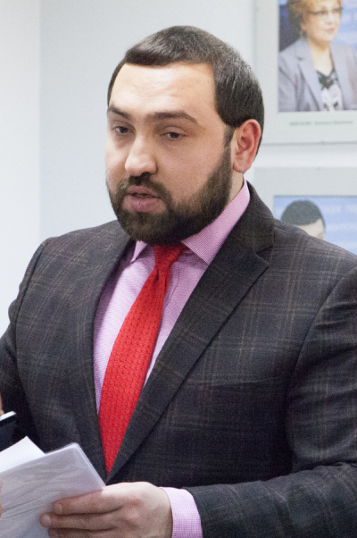 Султан Хамзаев: Государство должно оплачивать лечение алкоголиков и наркозависимых