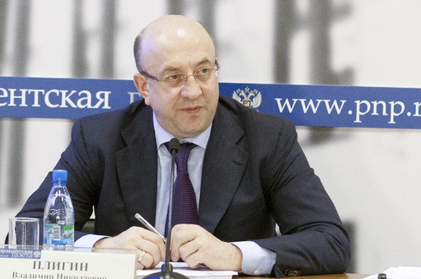 Владимир Плигин: Первоочередная задача — обеспечить нормальную жизнь жителям Крыма