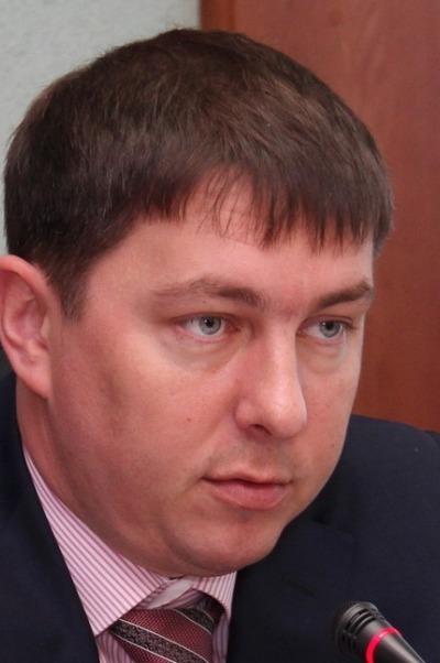 Приморский депутат согласен с антитабачным законом