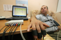 Кандидатов в чиновники проверят на полиграфе