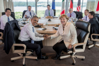 Саммит ради формальности