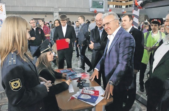 Историческая миссия сибирского вуза