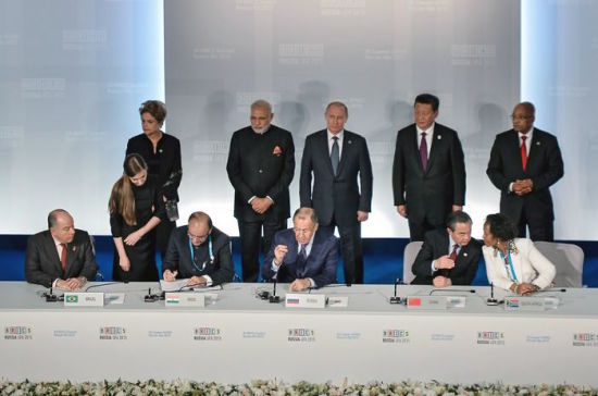 БРИКС &mdash; шаг к новой архитектуре мироустройства