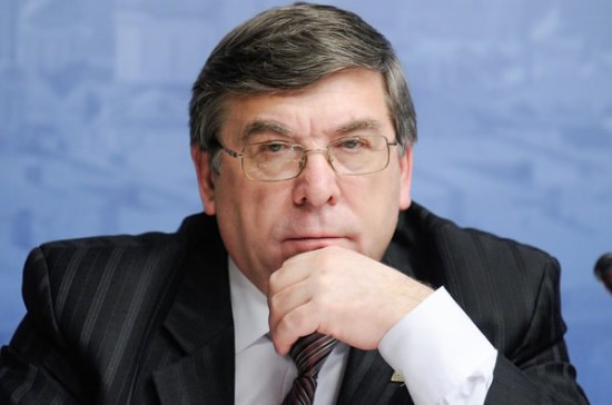 Общество короткой строкой