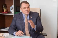 Толстой предложил вдвое удешевить платное высшее образование для отличников