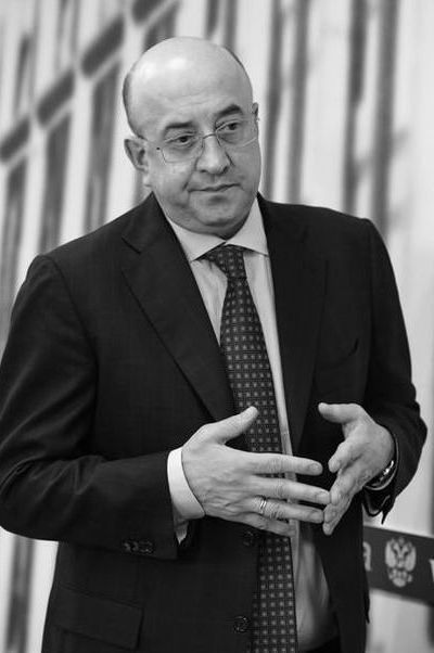 Владимир Плигин: Россия может позволить себе роскошь суверенитета