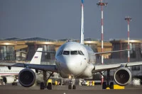 Авиадебошир из Новосибирска заплатил авиакомпании ущерб в 500 тысяч рублей