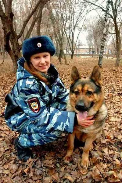 В Самаре полицейская собака помогла оперативно задержать подозреваемого в краже