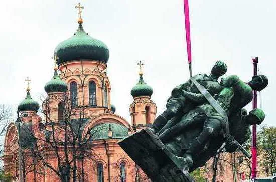 Вандализм по закону