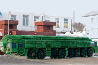 В ИК Омской области заключённые слепили из снега «Тополь-М»  в натуральную величину