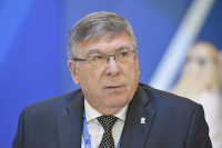 Рязанский предложил регионам перенять опыт Белгородской области в модернизации здравоохранения