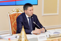 Губернатор Ямала пообещал отправить мэров «тушить пожары» за плохую работу