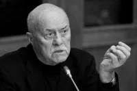 Умер Станислав Говорухин