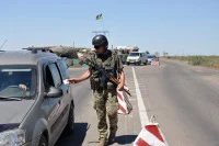 Прекращение ж/д сообщения с Россией спровоцирует миграционную волну на Украине, считает политолог
