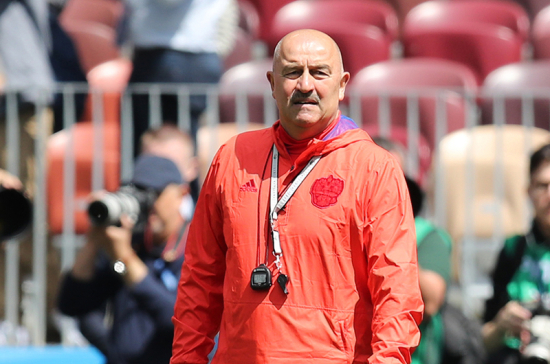 Станислав Черчесов вошел в топ-10 лучших тренеров года