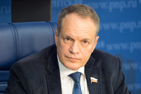 Сенатор Башкин предлагает проверять, не страдают ли пьяные водители алкоголизмом