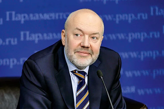 Крашенинников: Закон об изменении конституции вступит в силу после одобрения на всероссийском голосовании
