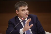 Распространение коронавируса удастся остановить соблюдением жестких правил