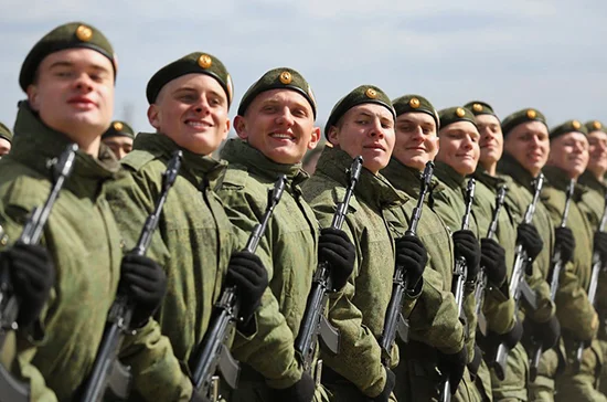 В Западном военном округе сообщили о начале тренировок к Параду Победы