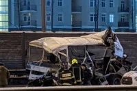 В Подмосковье арестовали водителя грузовика, врезавшегося в колонну военных автобусов