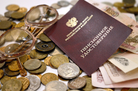 «Справедливая Россия» предлагает выплачивать пенсии семьям медиков, погибших из-за COVID-19