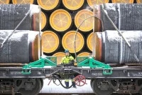 СМИ: оператор «Северного потока-2» заявил о неопределенности с возобновлением строительства газопровода