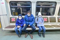 Власти Москвы рассказали, как школьникам продлить проездные