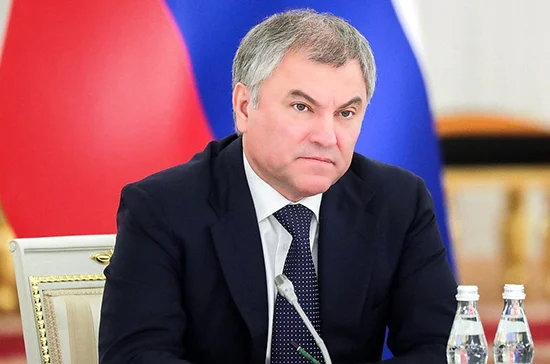 Володин выразил соболезнования родным и близким Николая Антошкина 