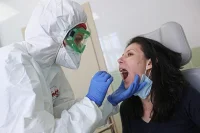 В России число случаев COVID-19 за сутки увеличилось на 22 857