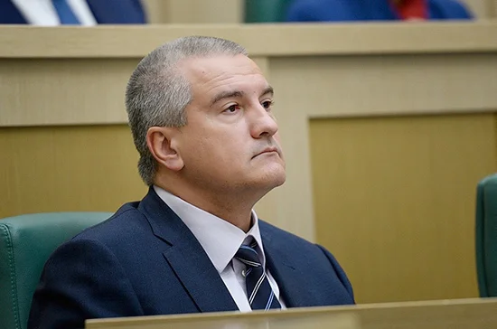Аксёнов: от жизненной позиции молодёжи во многом зависит будущее