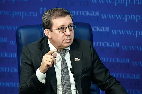 Сенаторы продолжат контролировать обеспечение школьников горячим питанием