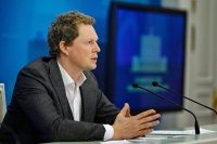 Сенаторы пригласят для доклада главу ФНС России