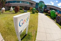 Google снимет ограничения на гимн России на YouTube