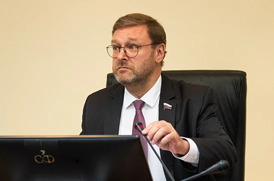 Косачев рассказал, как долго США будут помогать Украине