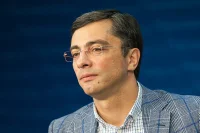 Гутенёв оценил предложение переводить нуждающимся деньги на продукты