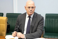 Побочные эффекты прививки от COVID-19 преувеличены, считает Круглый