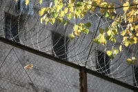 Сотрудникам ФСИН предложили служить дольше