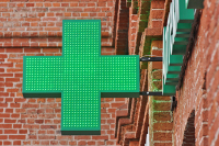 Проект о регулировании работы аптечных сетей рассмотрят в первом чтении 9 февраля